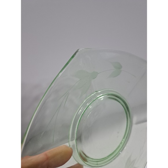 Vintage Green Depression Glass Bowl Octagon Serving Bowl with Handles 8" - Picture 5 of 6